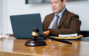 Common Mistakes to Avoid When Filing a Personal Injury Claim in Newport Beach