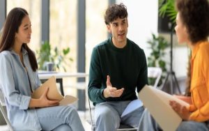 The Power of Mindset: How Life Coaches Help You Overcome Limiting Beliefs